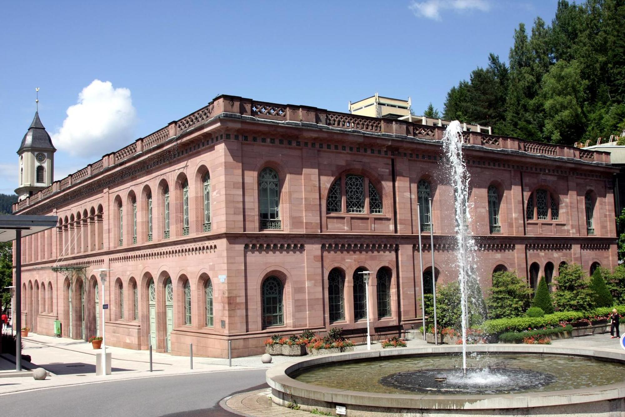 Aparthotel Schwarzwald Panorama Bad Wildbad Buitenkant foto